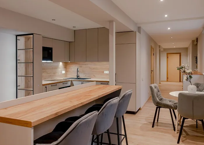 Appartement Colorful L *